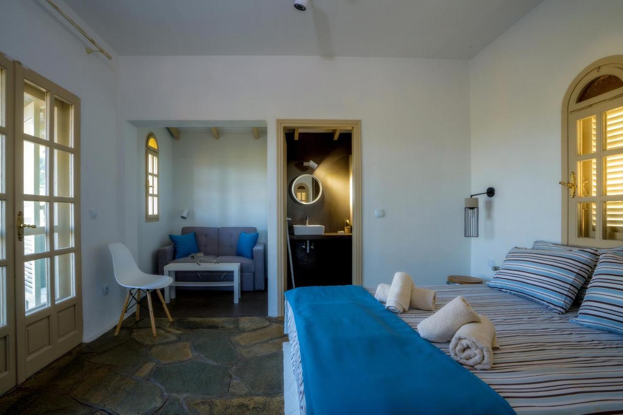 Petra Mare Suites Vourvourou Exterior photo